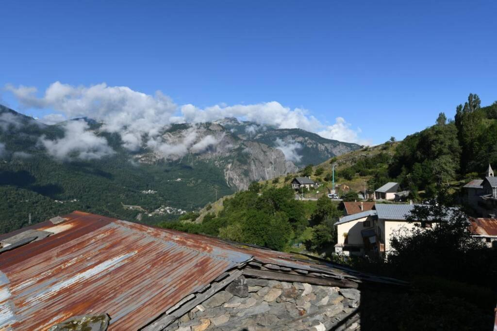 Logement Renove Avec Vue Panoramique La Saussaz Buitenkant foto