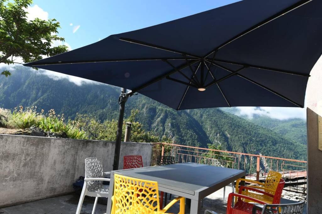 Logement Renove Avec Vue Panoramique La Saussaz Buitenkant foto