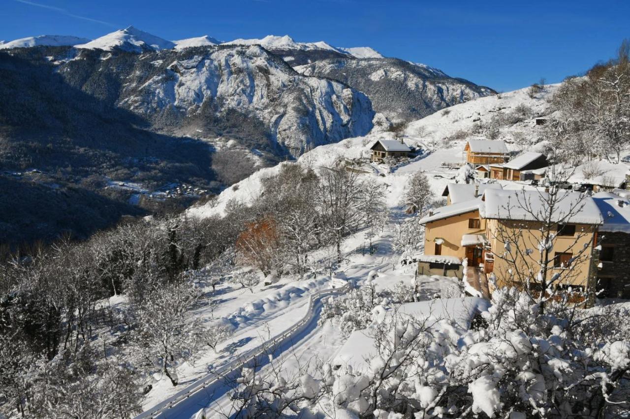 Logement Renove Avec Vue Panoramique La Saussaz Buitenkant foto